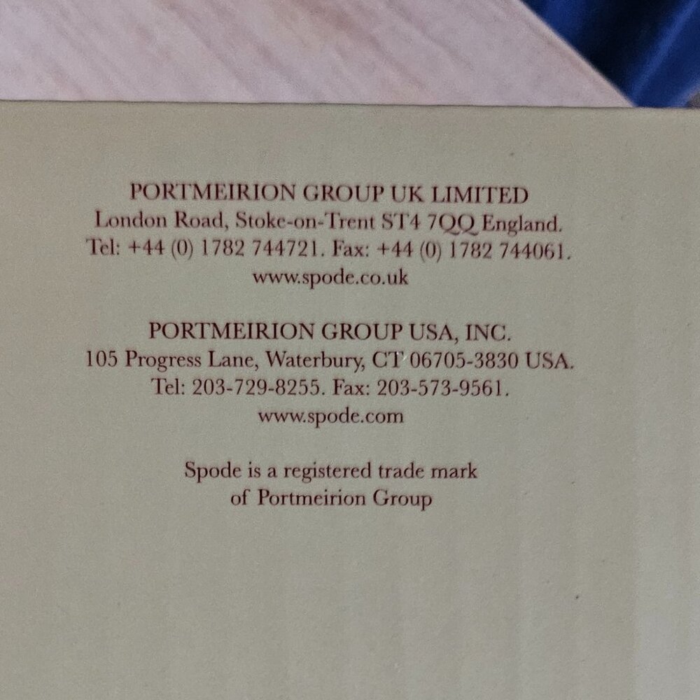 Spode Christmas Annual 6 Inch Bowl 2023 - Picture 10 of 12